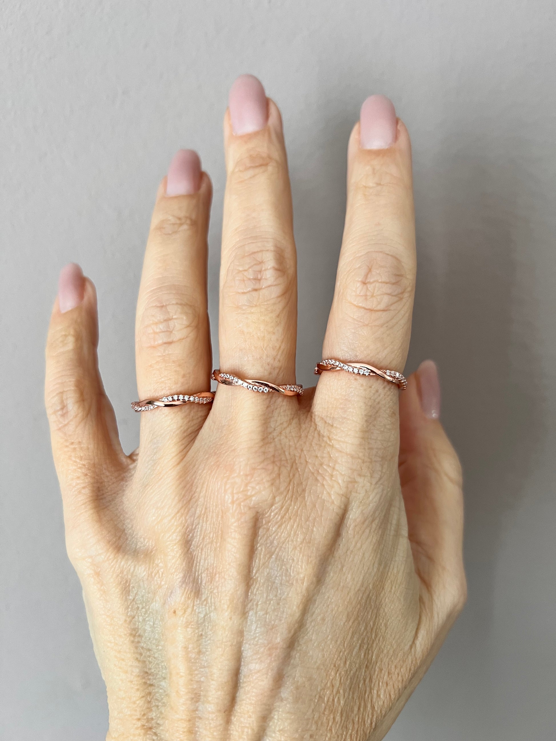 Anello a treccia