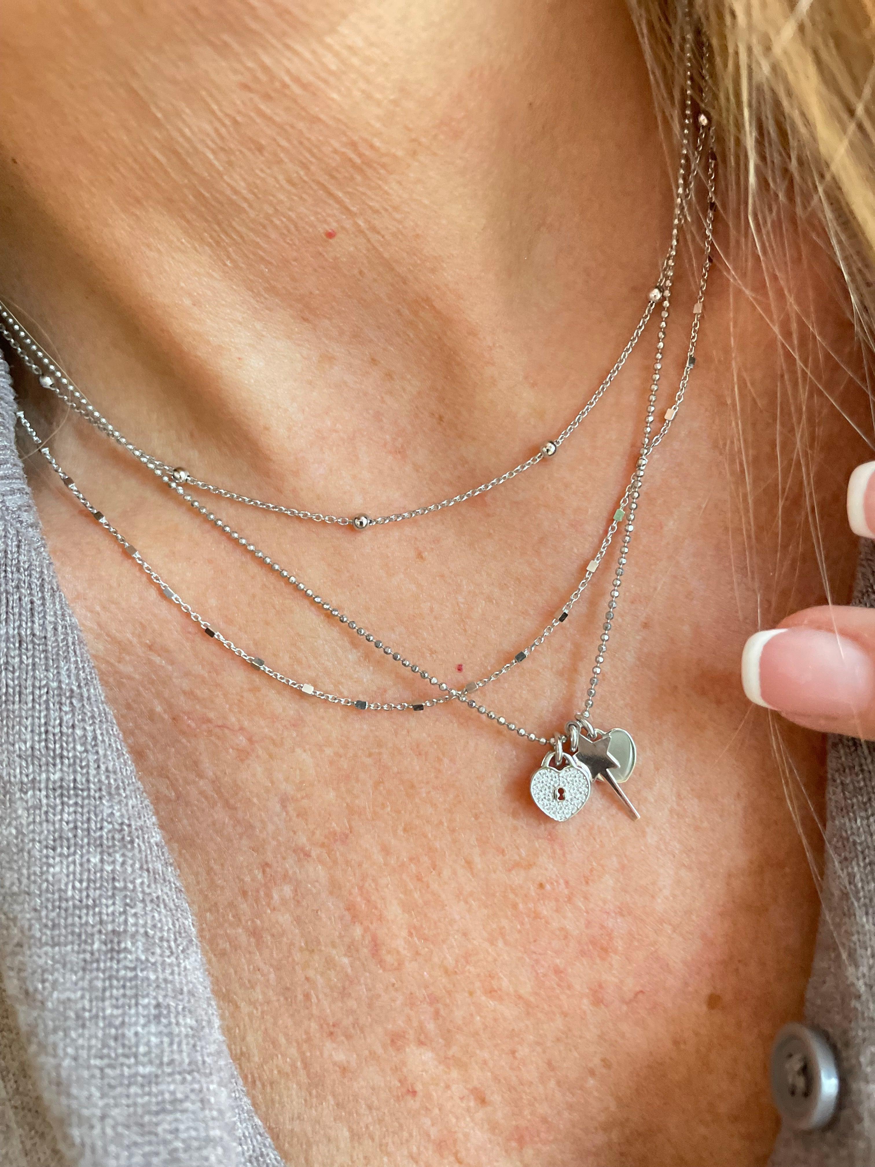 Ciondoli Bianchi - Le Luci di Gaia